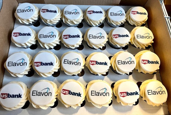 elevon-corporate-cup-cakes-
