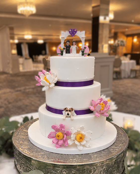 Lego-Wedding-cake-with-Sugar-Dog