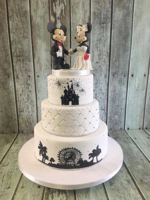 Mickey and Minnie Wedding Cake