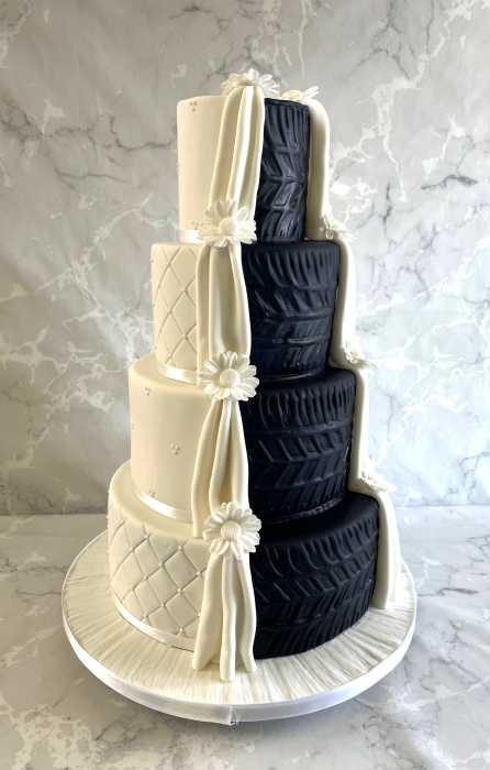 split-wedding-cake-with-car-tyres