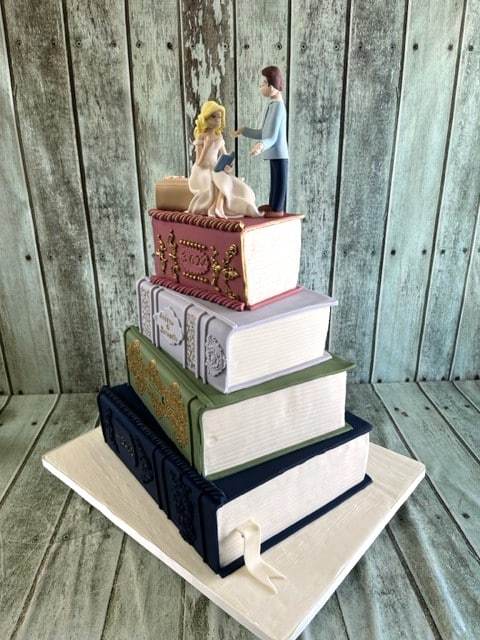 stack-of-books-wedding-cake-