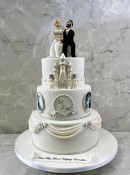 Disney-inspired-wedding-cake-