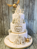 Harry-Potter-wedding-caker-with-castles