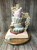 alice-in-wonderland-wedding-cake-