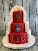 liverpool-3-tier-wedding-cake-with-sugar-flowers-