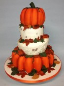 pumpkin-wedding-cake