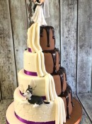 split-chocolate-wedding-cake-1