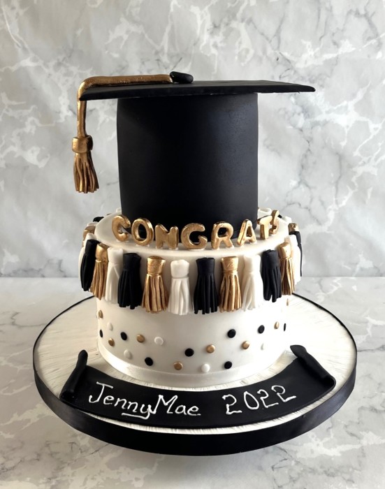 2-tier-graduation-cake-