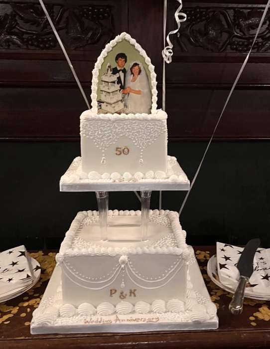 50th-Wedding-Anniversary-Cake