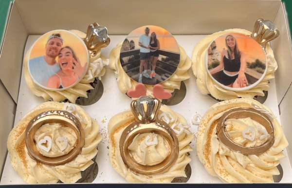 Engagement-cup-cakes