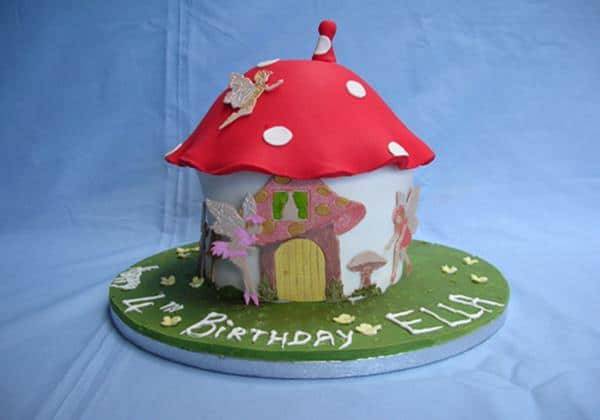 lg_Toadstool Cake (Copy)
