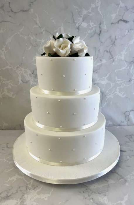 Timeless Wedding cake, Hotel all inclusive package cake Ireland