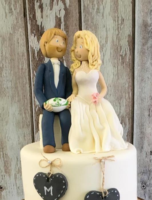 sugar bride and groom wedding cake topper