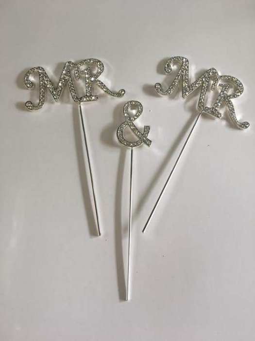 wedding cake topper Mr and Mr