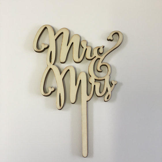 wedding cake topper Mr and Mrs