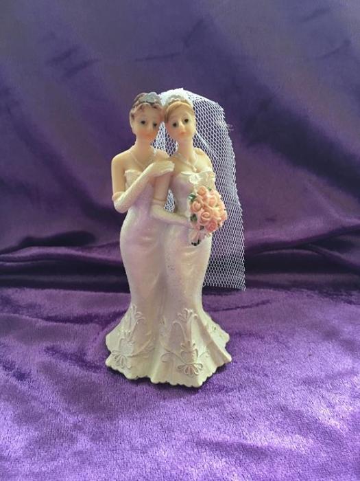 bride and bride wedding cake topper