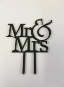 wedding cake topper Mr and Mrs