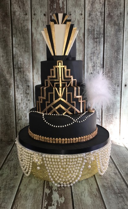 Black wedding cake Art-deco