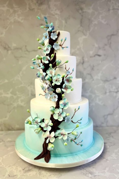 Blue-Blossoms Cherry Blossom -wedding-cake-