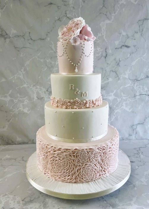 Blush-pink-rosettes-and-ivory-pear-details-