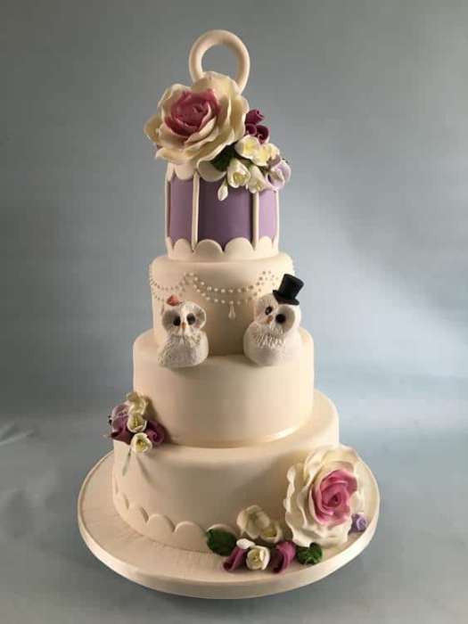 Bird cage with owls wedding cake