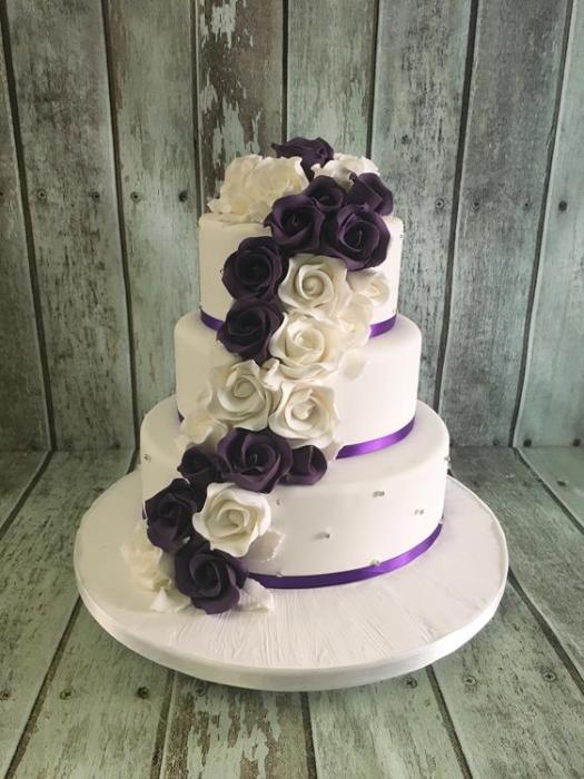 Wedding cake Dublin Ireland  , novelty sports fashion  princess  vintage cake Dublin Ireland