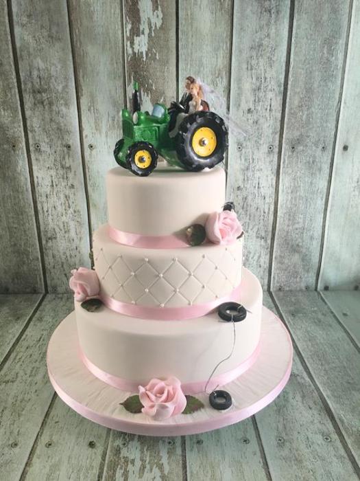 Wedding cake Dublin Ireland