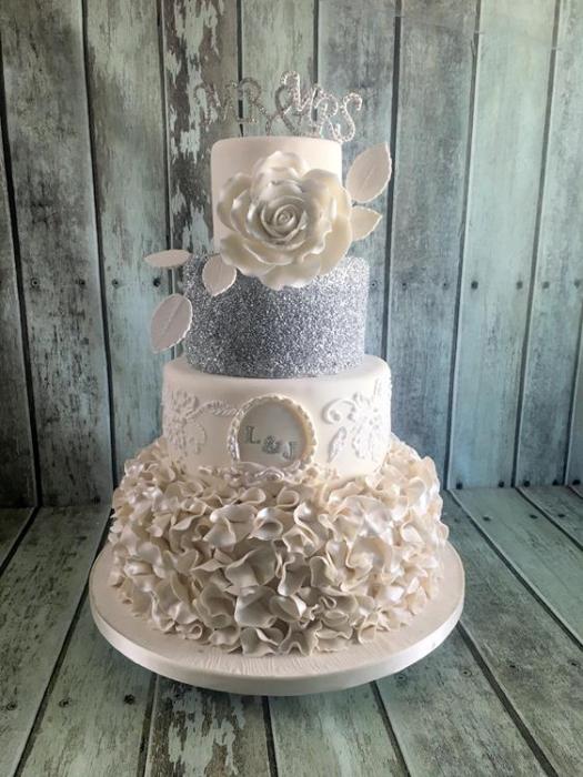 Wedding cake Dublin Ireland  , novelty sports fashion  princess  vintage cake Dublin Ireland