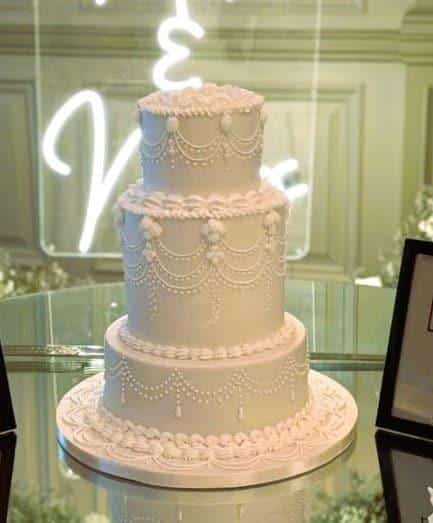 Lambeth-wedding-cake-
