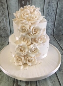2 tier cascading roses