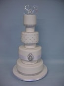 sparkly diamante wedding cake