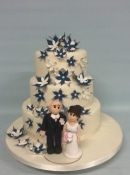 fantasy flowers wedding cake