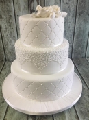 lace and trellis 3 tier wedding cake