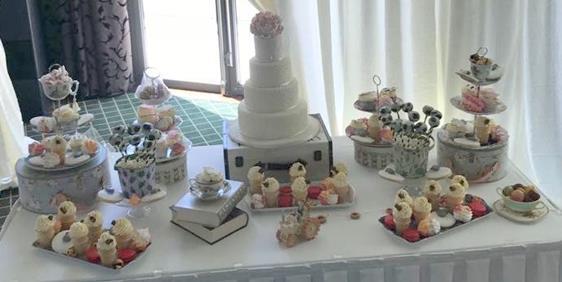 cup cakes wedding hens  celebration