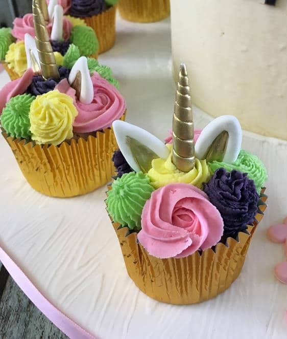 unicorn wedding cup cakes