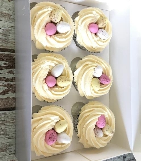 cup cakes wedding hens  celebration