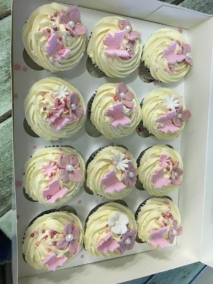 cup cakes wedding hens  celebration