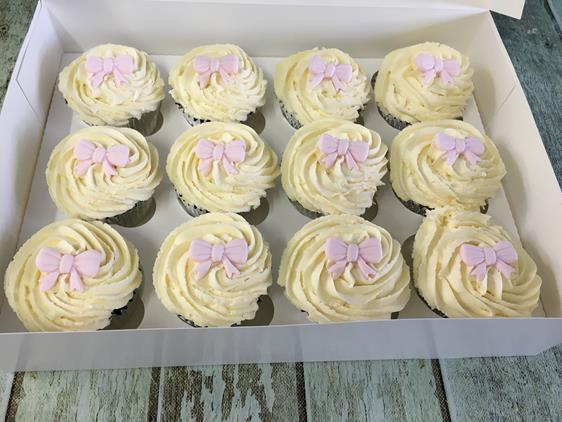 cup cakes wedding hens  celebration