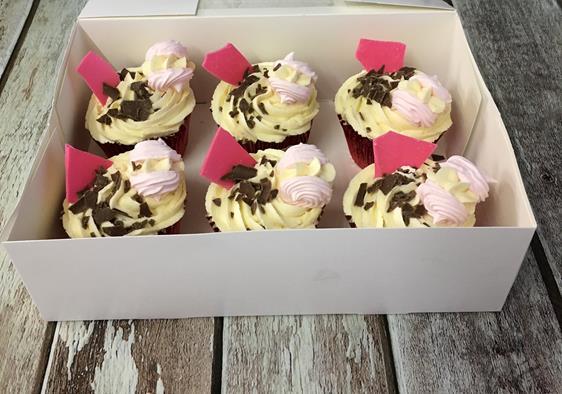 cup cakes wedding hens  celebration