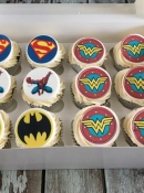 super hero wedding cup cakes
