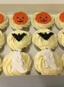 Halloween wedding cup cakes